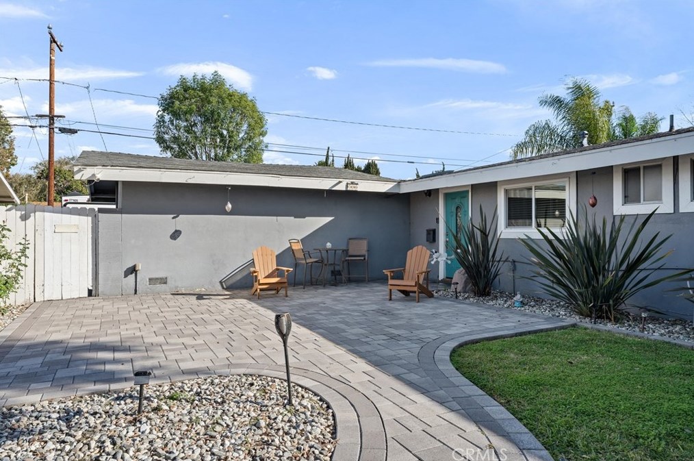 706 S Brookhurst Rd, Fullerton, CA 92833