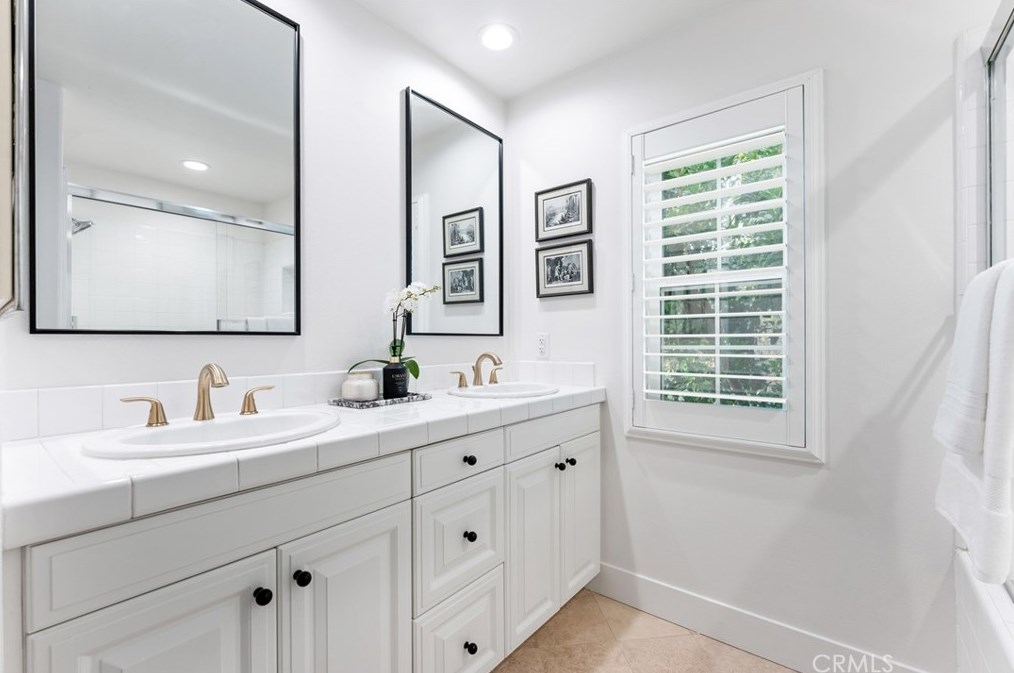 12 Arborside, Irvine CA  92603-0110 exterior