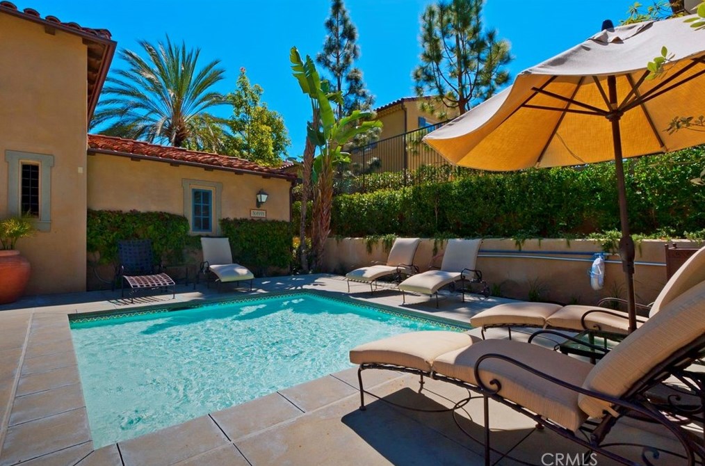 12 Arborside, Irvine CA  92603-0110 exterior