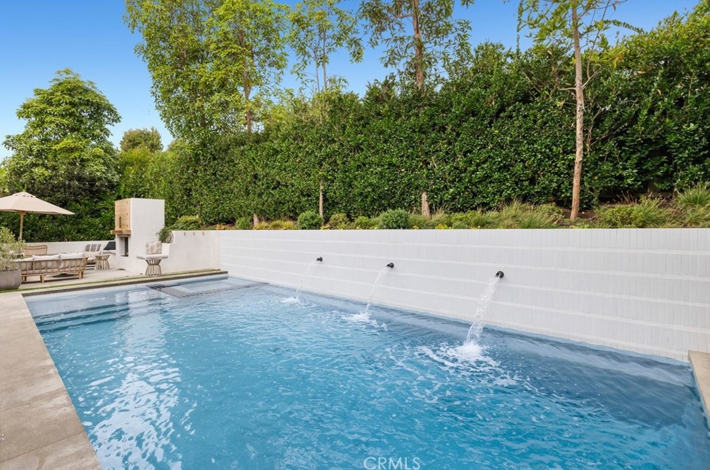 1718 Newport Hills Dr, Newport Beach, CA 92660