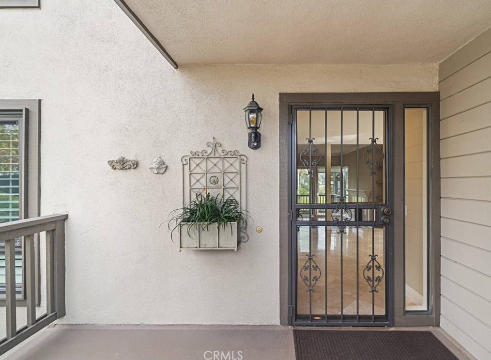 14 Nuevo, Irvine CA  92612-2610 exterior