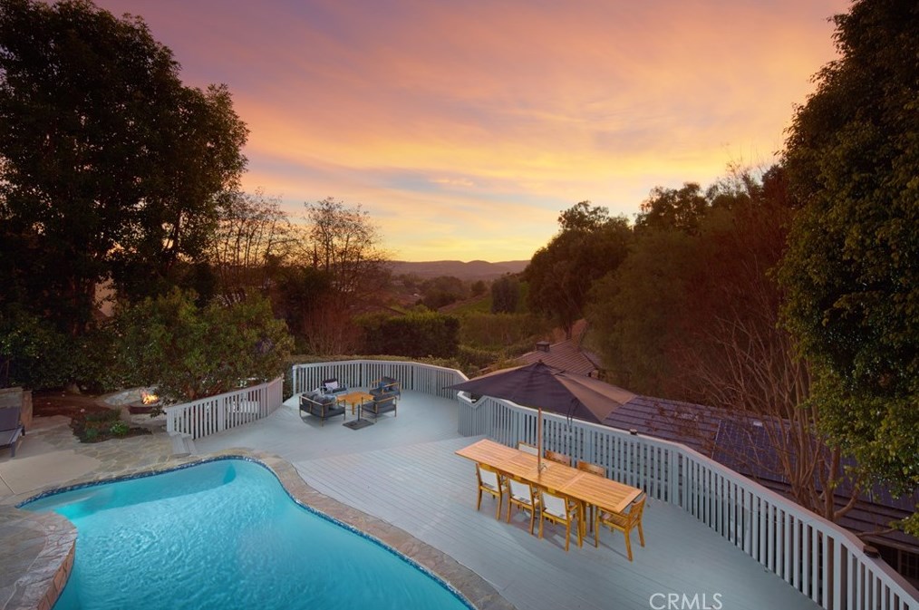 26521 Broken Bit Ln, Laguna Beach, CA 92653-5701