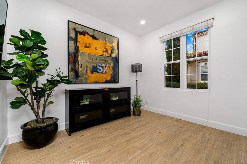 60 Pathstone, Irvine CA  92603-0171 exterior