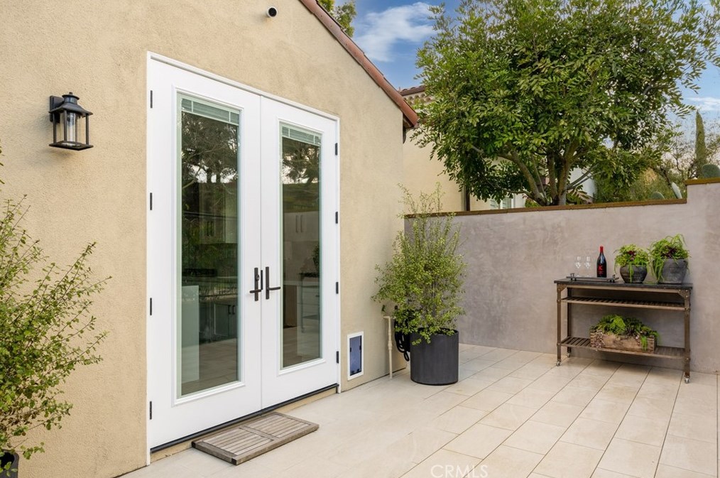 60 Pathstone, Irvine CA  92603-0171 exterior