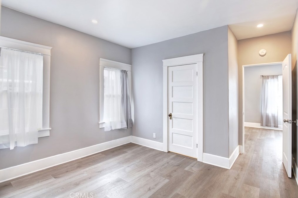 220 Mountain View Ave, Glendora CA  91741-3301 exterior