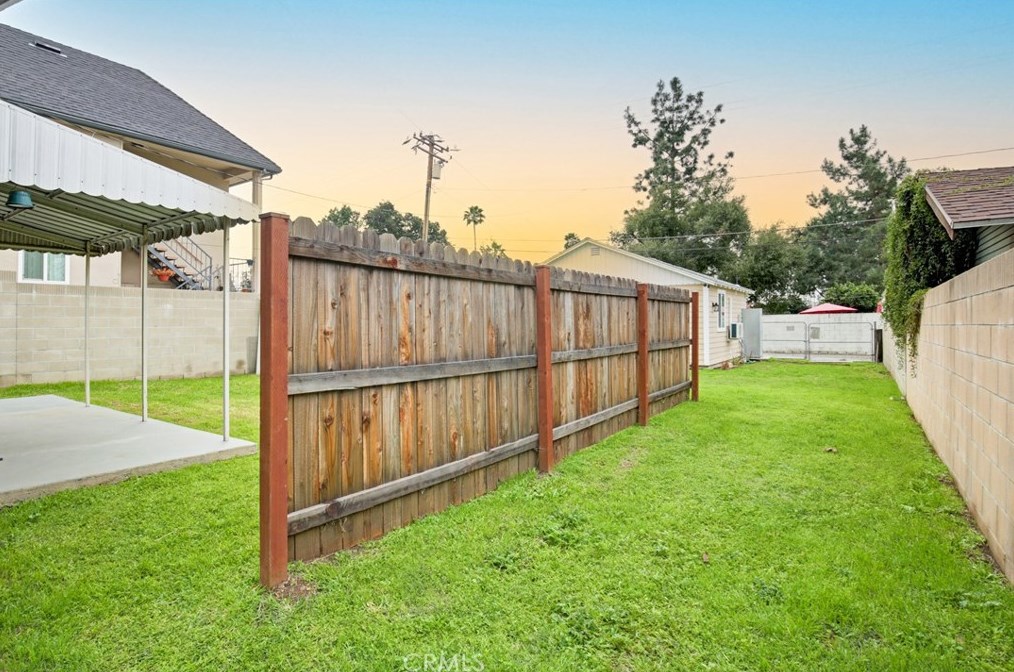 220 Mountain View Ave, Glendora CA  91741-3301 exterior