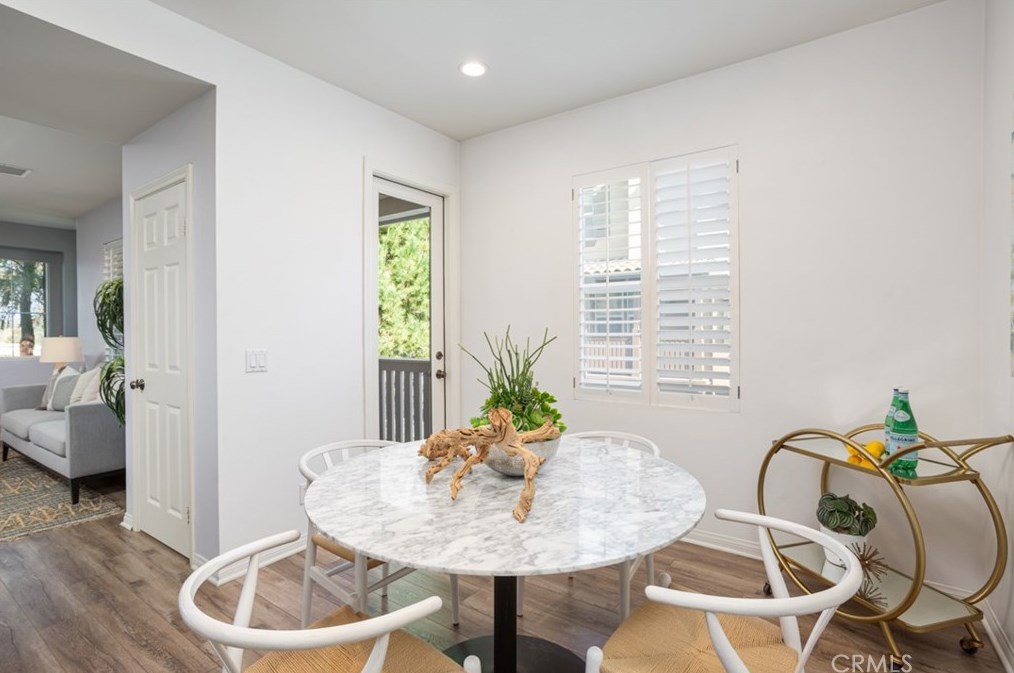 231 Coral Rose, Irvine CA  92603-0103 exterior