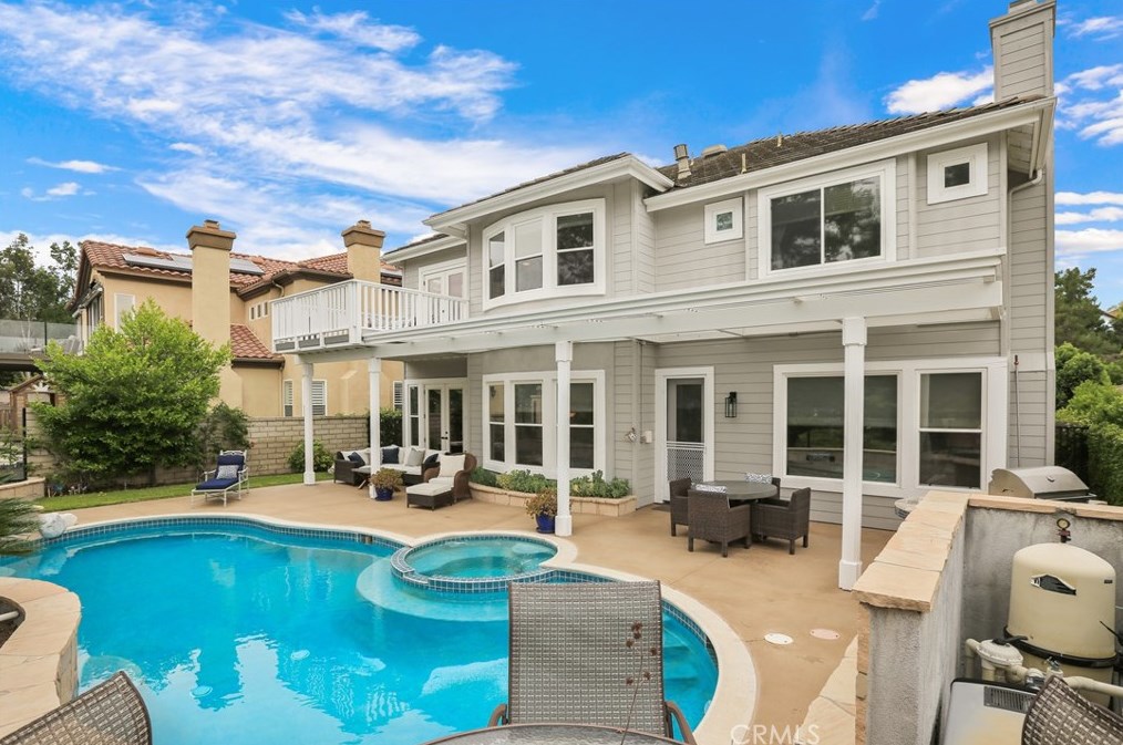 5 Madison Ln, Trabuco Canyon, CA 92679-5012