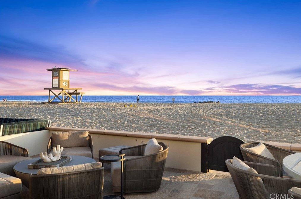 4807 Seashore Dr, Newport Beach, CA 92663-2423