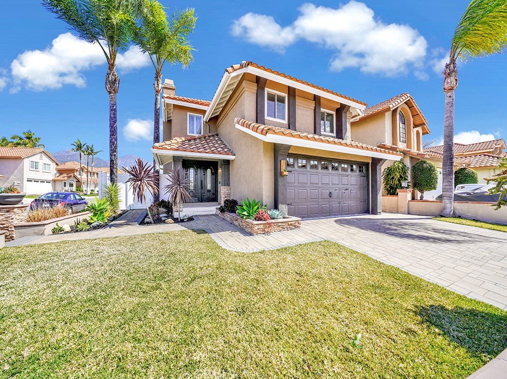 16 Desert Thorn, Trabuco Canyon, CA 92688-1264