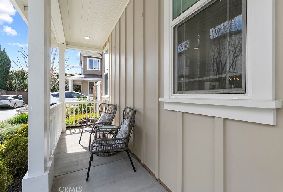 255 Mesa Dr, Costa Mesa, CA 92627