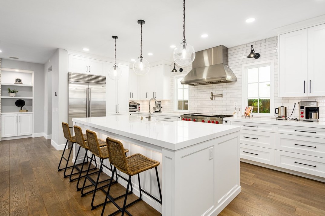 1445 Madison St, Tustin, CA 92782-1783
