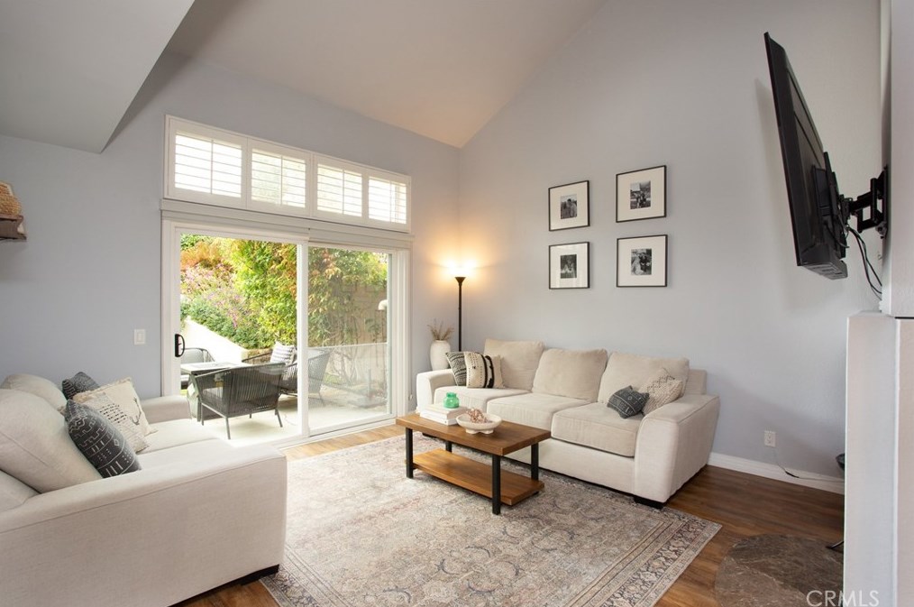 7 Sandalwood, Laguna Beach, CA 92656-1462