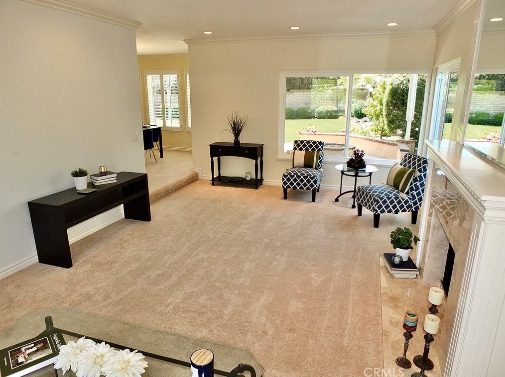 1619 Clear Creek Dr, Fullerton CA  92833-1437 exterior