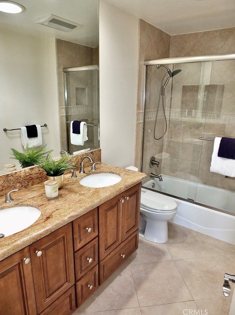 1619 Clear Creek Dr, Fullerton CA  92833-1437 exterior