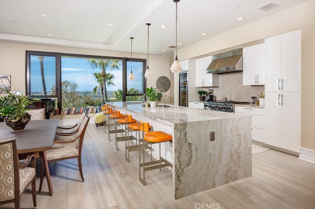 1531 Santa Barbara Dr, Newport Beach, CA 92660