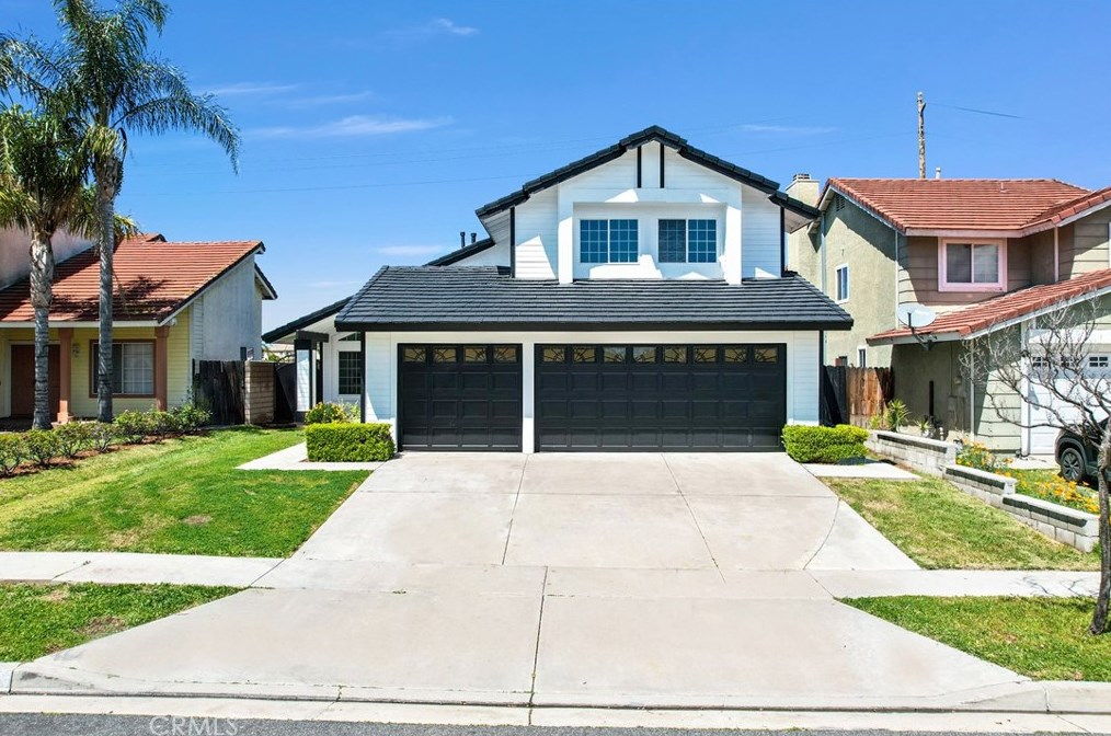 974 Amherst St, Corona, CA 92878