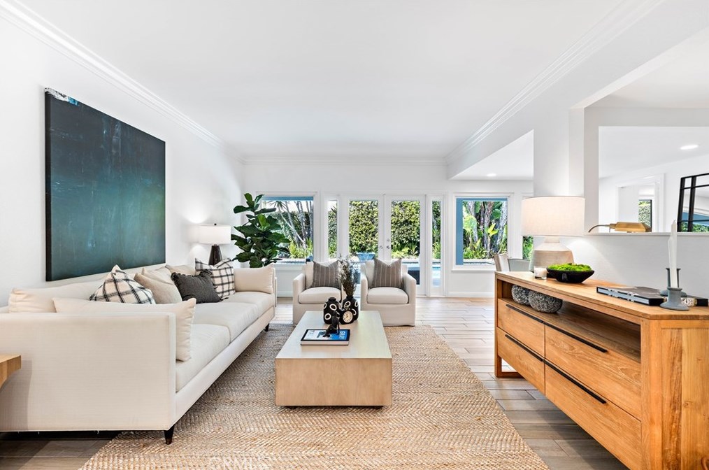 15201 Touraine Way, Irvine CA  92604-3149 exterior