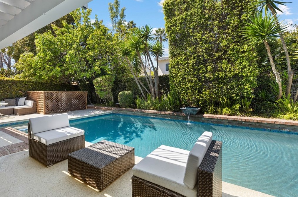 15201 Touraine Way, Irvine, CA 92604-3149