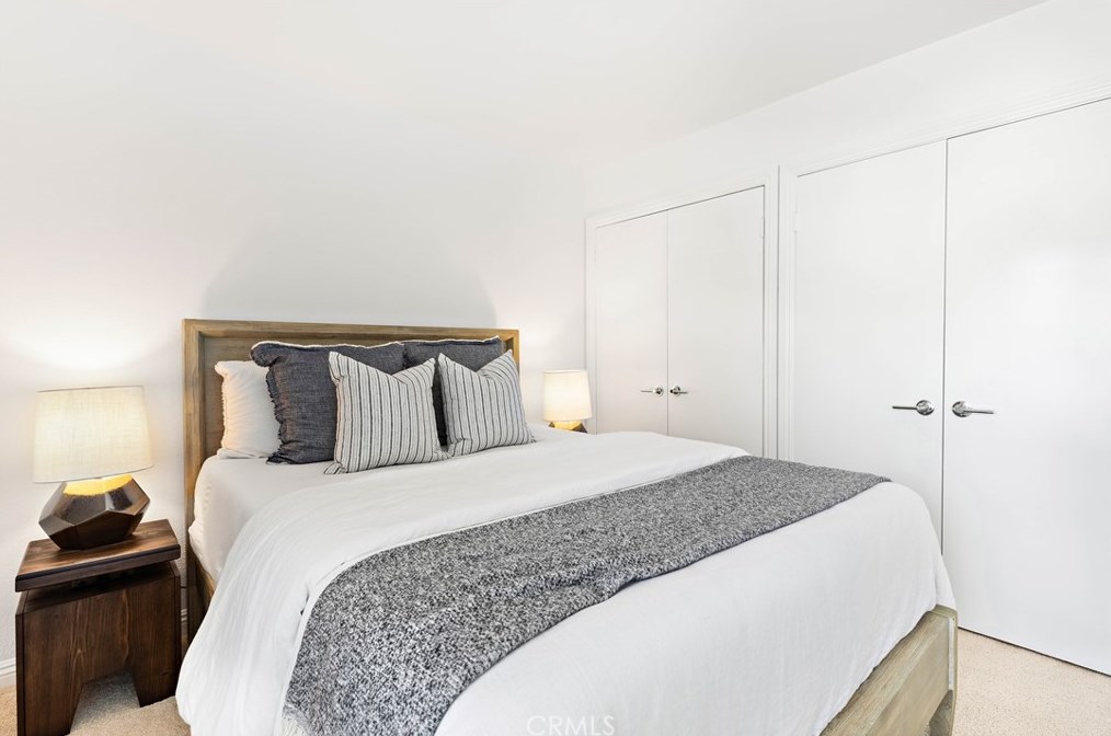 15201 Touraine Way, Irvine CA  92604-3149 exterior