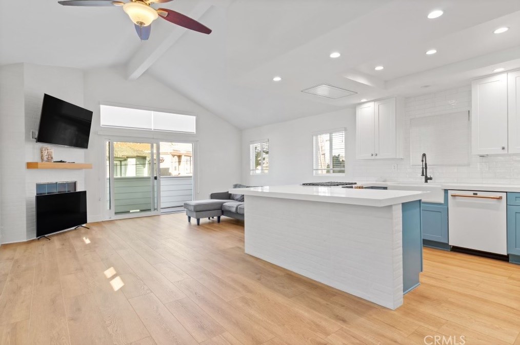 410 Clubhouse Ave #b, Newport Beach, CA 92663