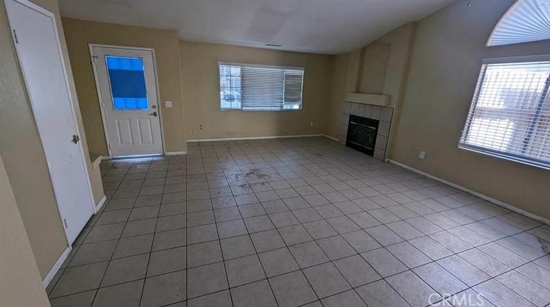 12193 Cobblestone Dr, Victorville, CA 92392-8969