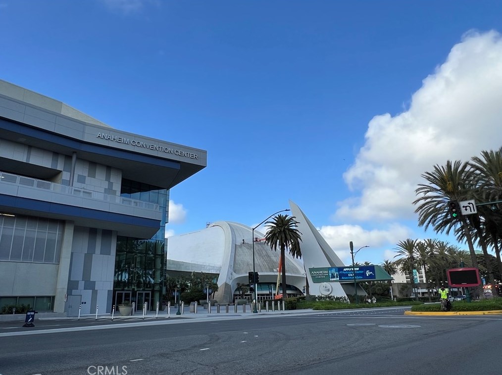 2158 Brownwood Ave, Anaheim CA  92801-5738 exterior