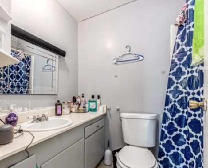2158 Brownwood Ave, Anaheim CA  92801-5738 exterior