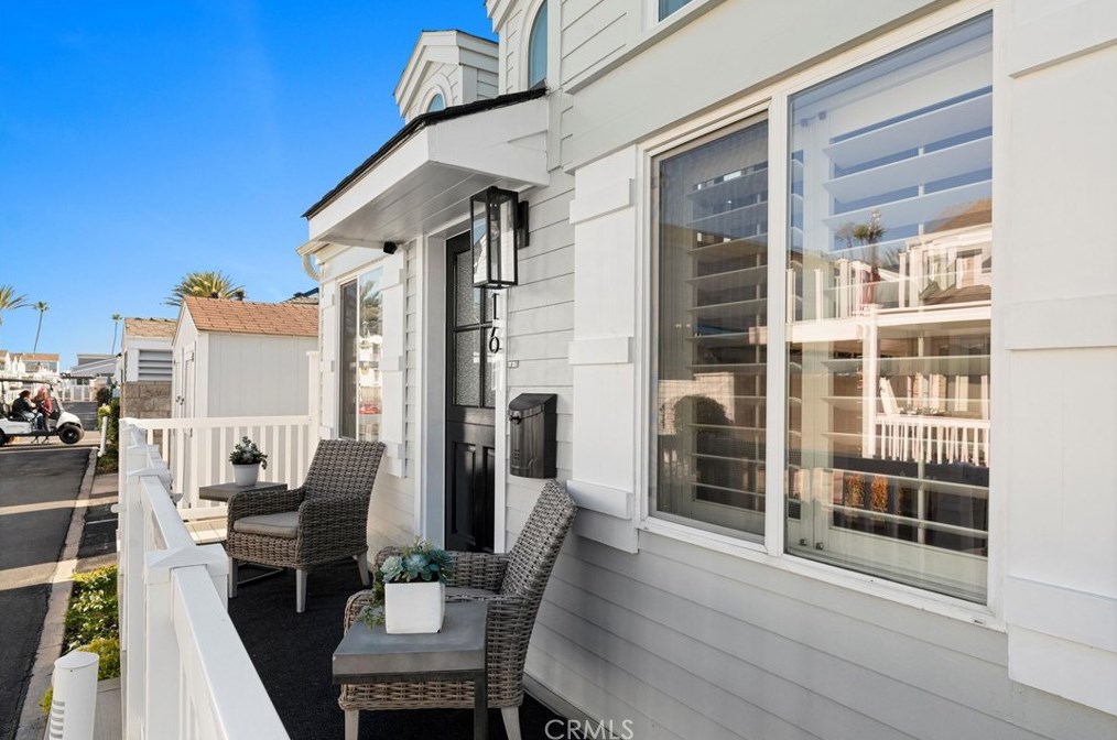 16 Cabrillo St, Newport Beach, CA 92663