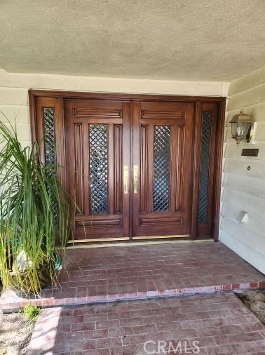 2052 Swan Dr, Costa Mesa, CA 92626-4757