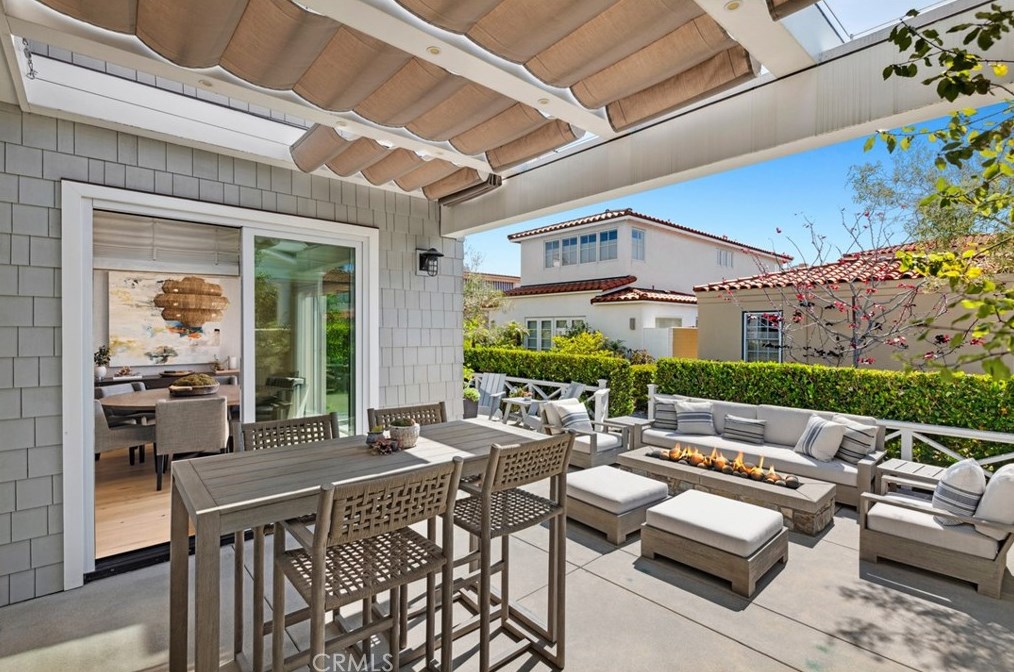 214 Via Mentone, Newport Beach CA  92663-4919 exterior