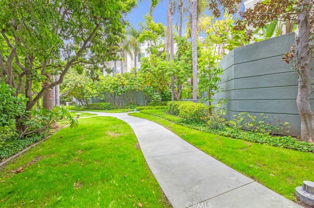 2233 Martin, Irvine CA  92612-1455 exterior