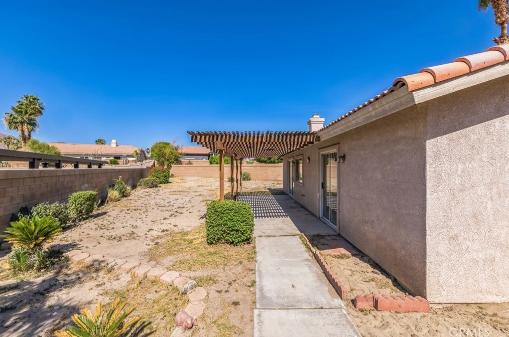 79195 Laurie Ct, La Quinta CA  92253-4252 exterior