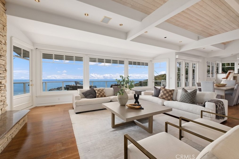 1201 Emerald Bay, Laguna Beach, CA 92651-1233