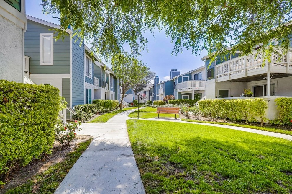 12068 Sylvan Riv, Santa Ana CA  92708-1344 exterior