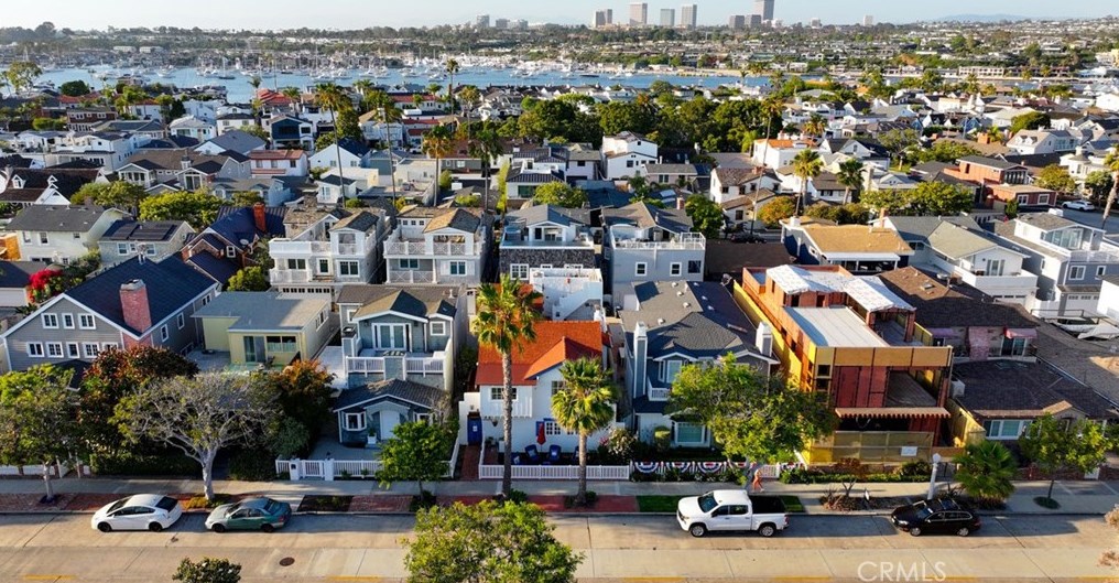 1732 Ocean Blvd, Newport Beach, CA 92661-1412