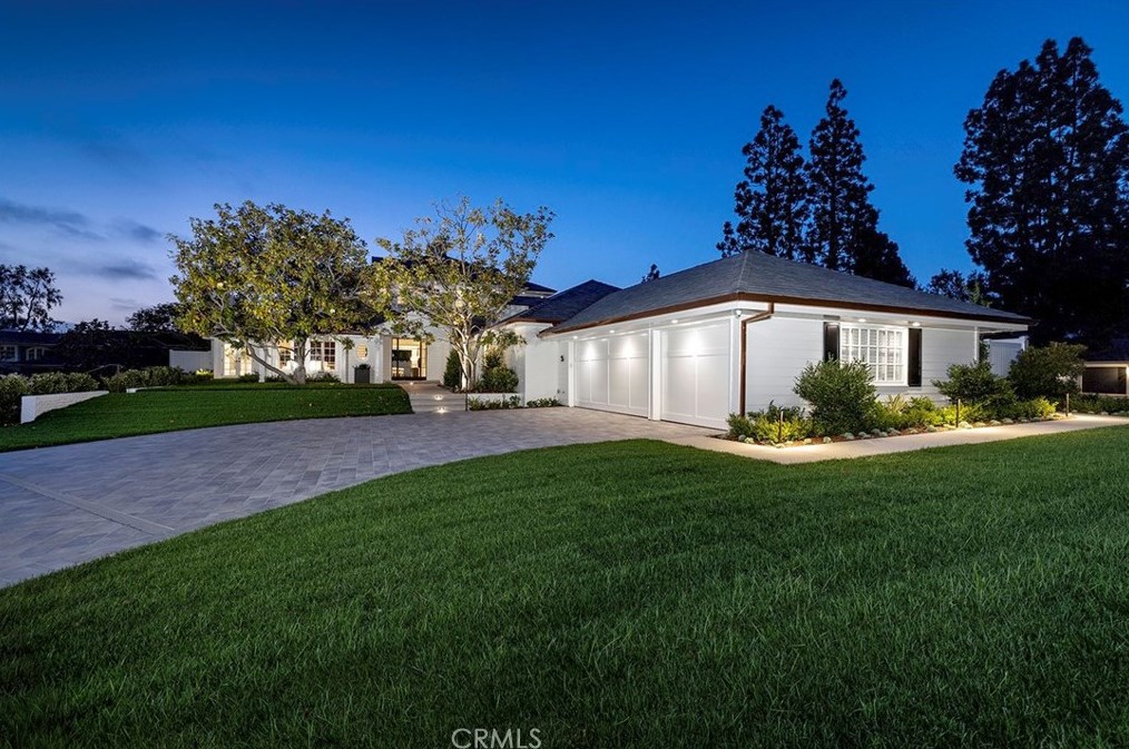 5 Cypress Point Ln, Newport Beach, CA 92660