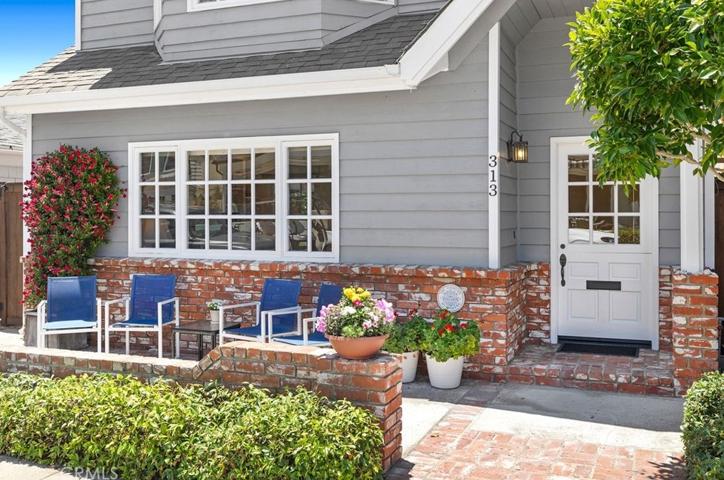 313 Apolena Ave, Newport Beach, CA 92662