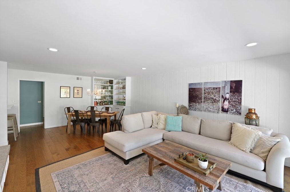 1527 Anita Ln, Newport Beach, CA 92660