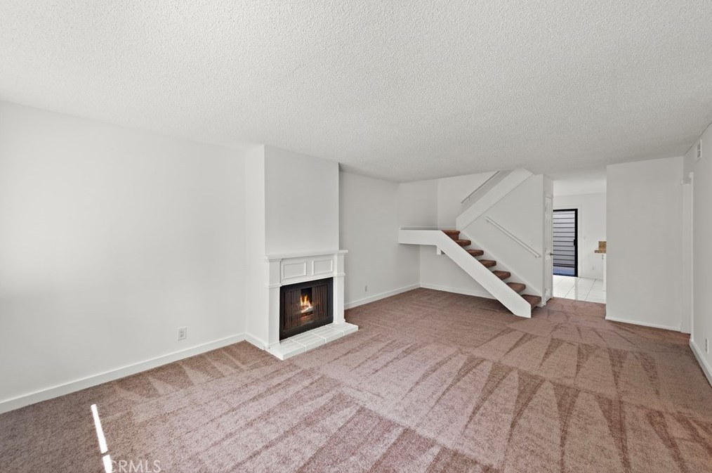 3 Moonrise Ct, Newport Beach, CA 92663