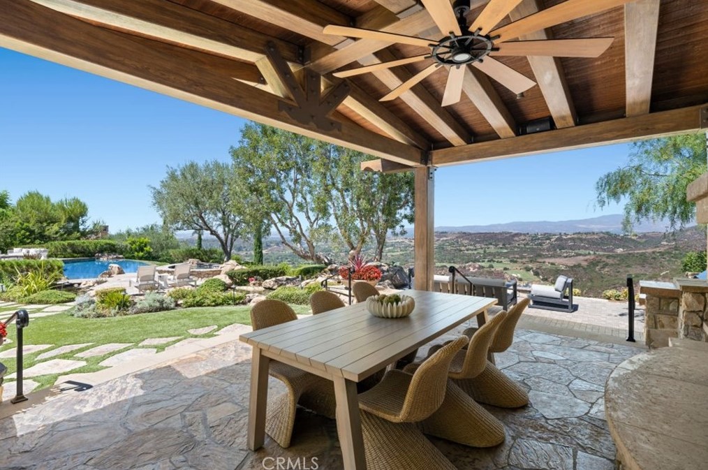 74 Golden Eagle, Irvine CA  92603-0309 exterior