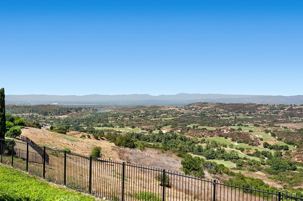 74 Golden Eagle, Irvine CA  92603-0309 exterior