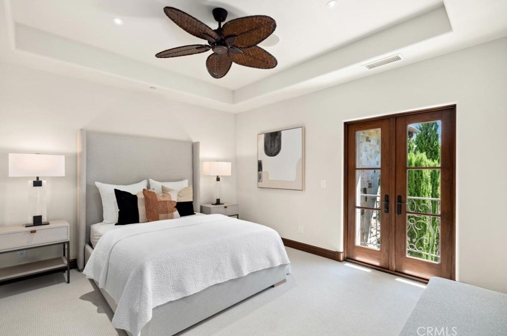 74 Golden Eagle, Irvine CA  92603-0309 exterior