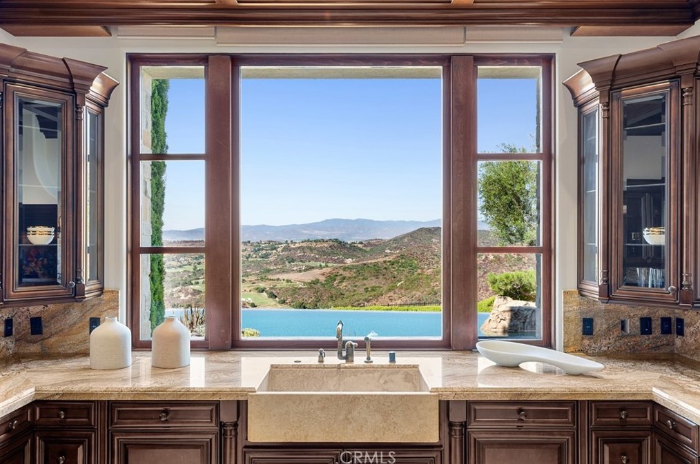 74 Golden Eagle, Irvine CA  92603-0309 exterior