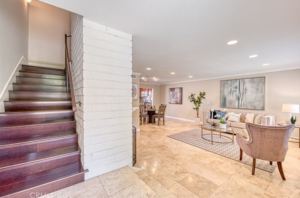 2632 Vista Del Oro, Newport Beach, CA 92660