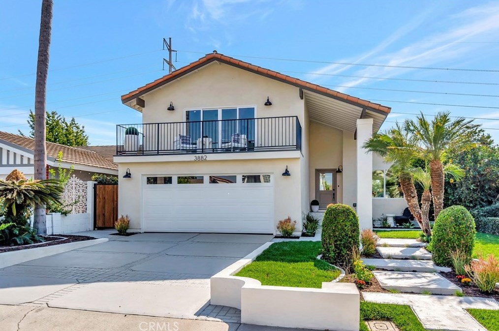 3882 Blackthorn St, Irvine, CA 92606-2606