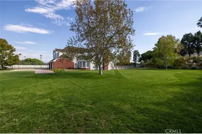 7 Leesbury Court, Newport Beach, CA 92660 - Photo 8