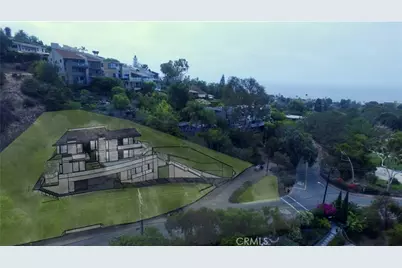 815 Bluebird Canyon Drive, Laguna Beach, CA 92651 - Photo 2