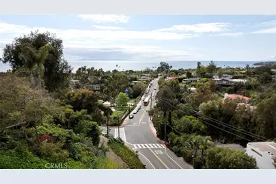 815 Bluebird Canyon Drive, Laguna Beach, CA 92651 - Photo 12