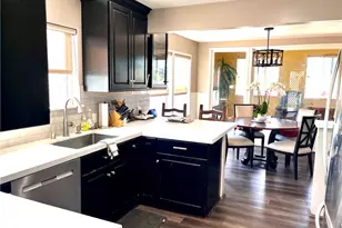 10443 Magnolia Blvd, North Hollywood, CA 91601 - Photo 4